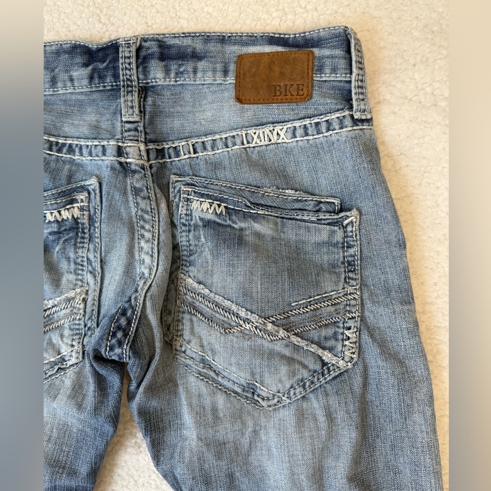BKE Aaron distressed jeans 28R - Picture 7 of 10